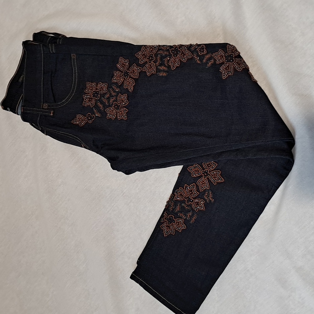 Lucky Brand Sienna Cigarette Beaded Jeans. Size‎ 0/25. Dark Wash.